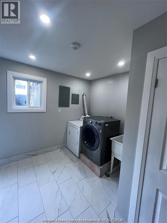 1953 Lepain CRESCENT Unit# LOWER