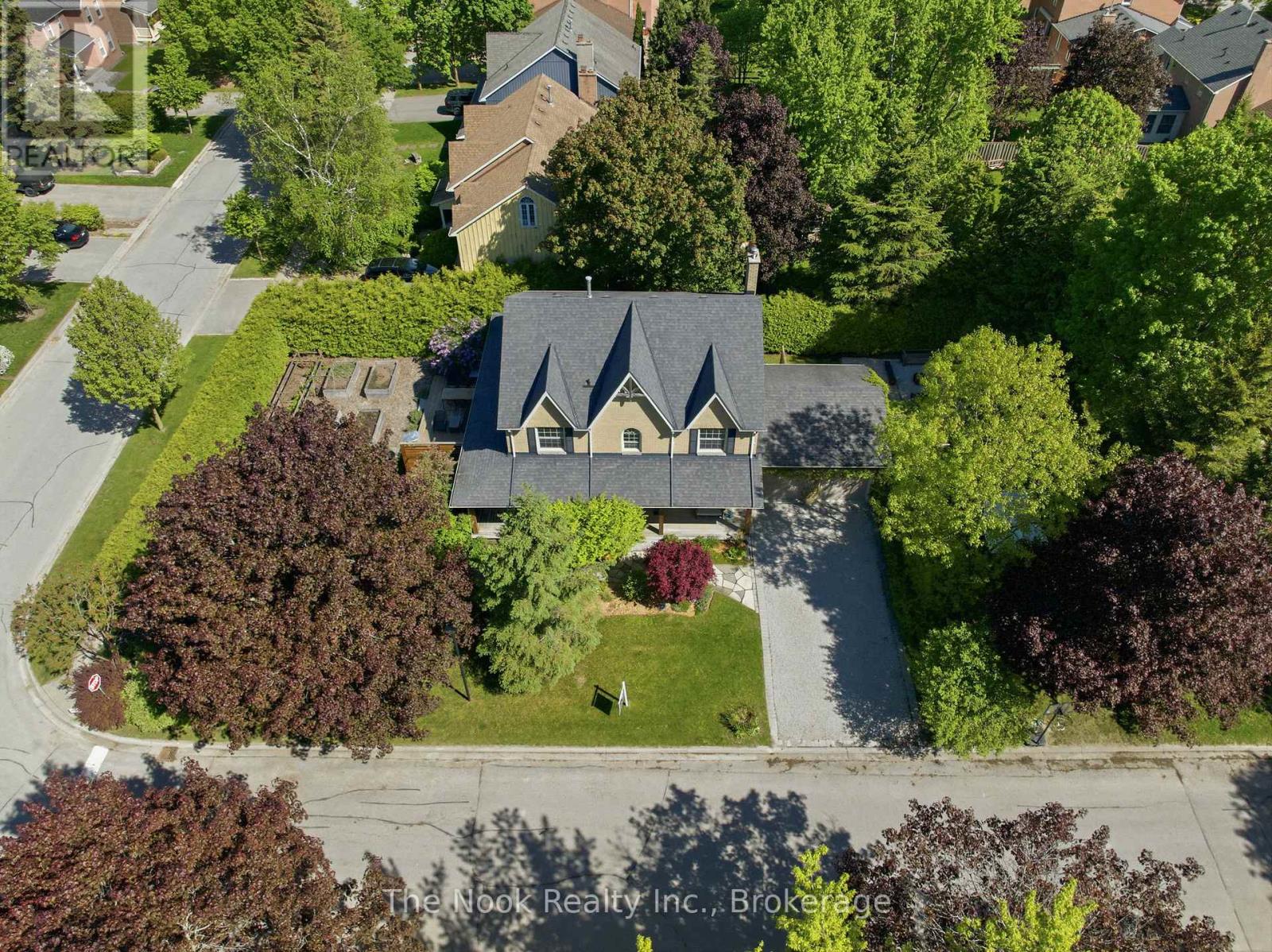 43 CARMODY LANE - 50
