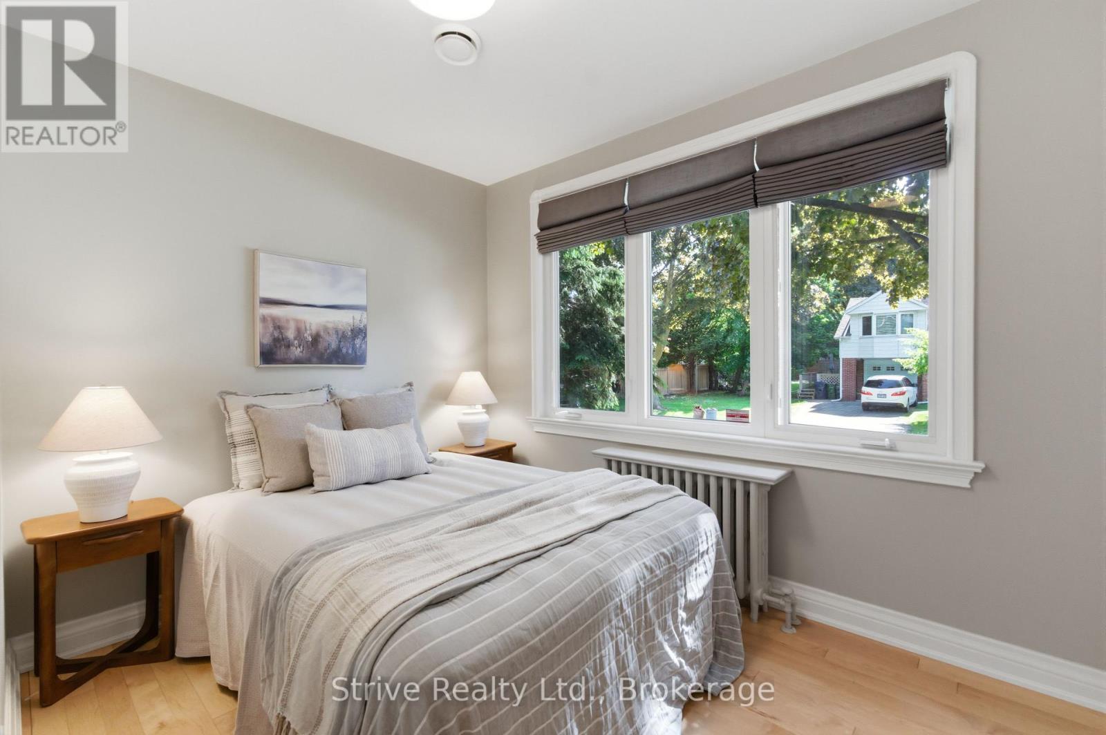 53 MONKTON AVENUE - 22