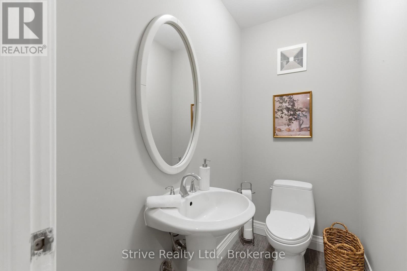 53 MONKTON AVENUE - 25