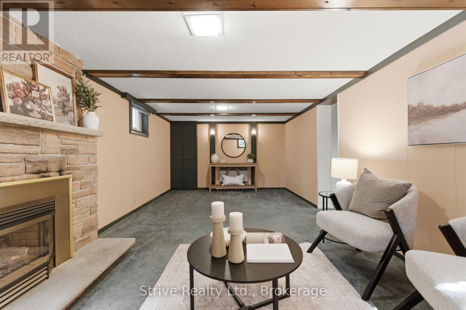 53 MONKTON AVENUE - 42