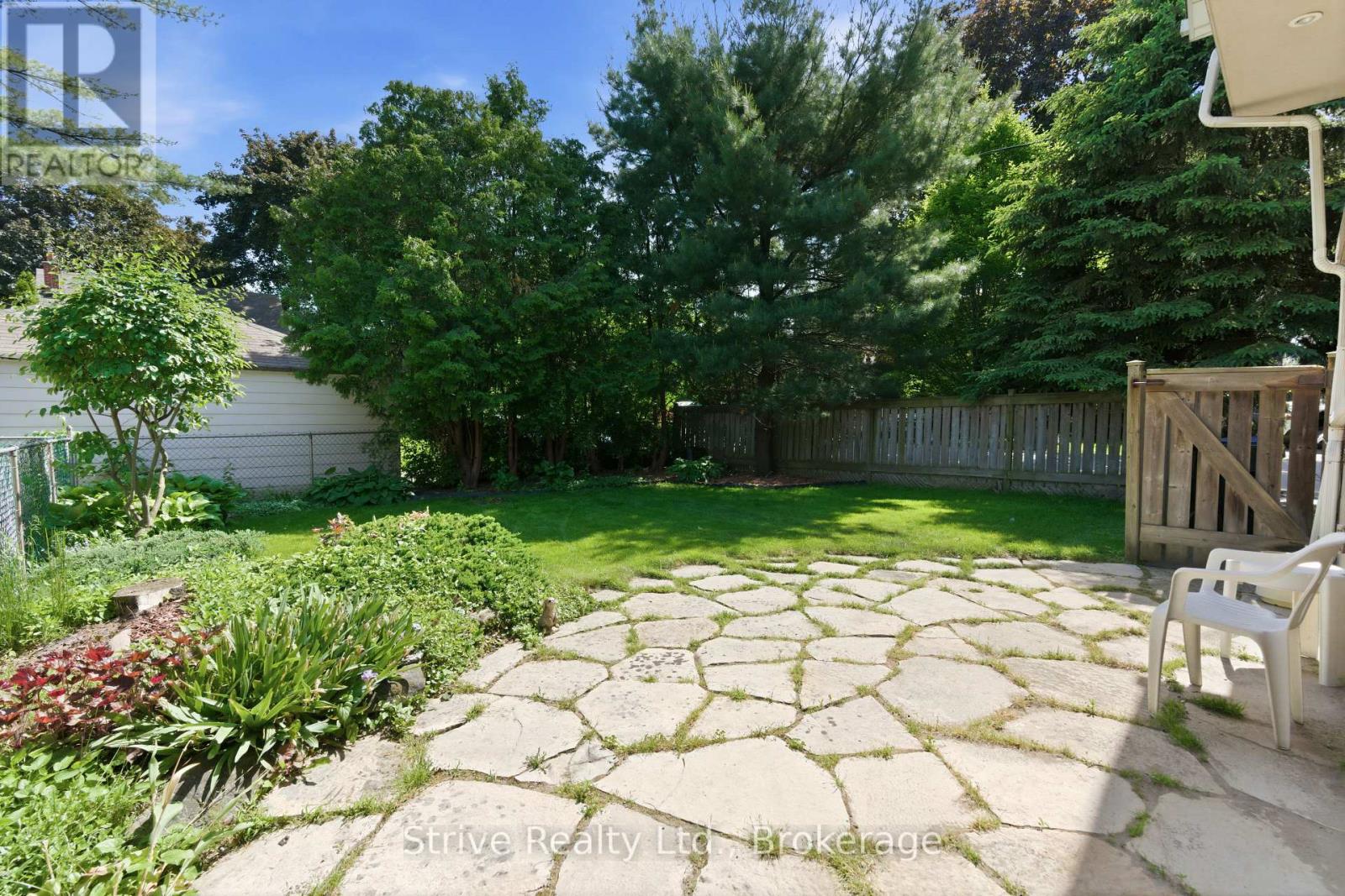 53 MONKTON AVENUE - 48