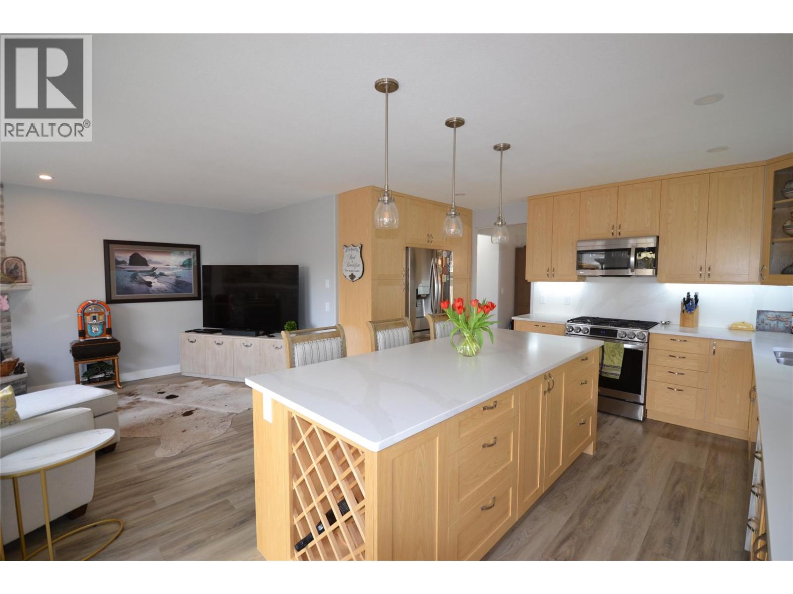 454 2330 Butt Road, Westbank