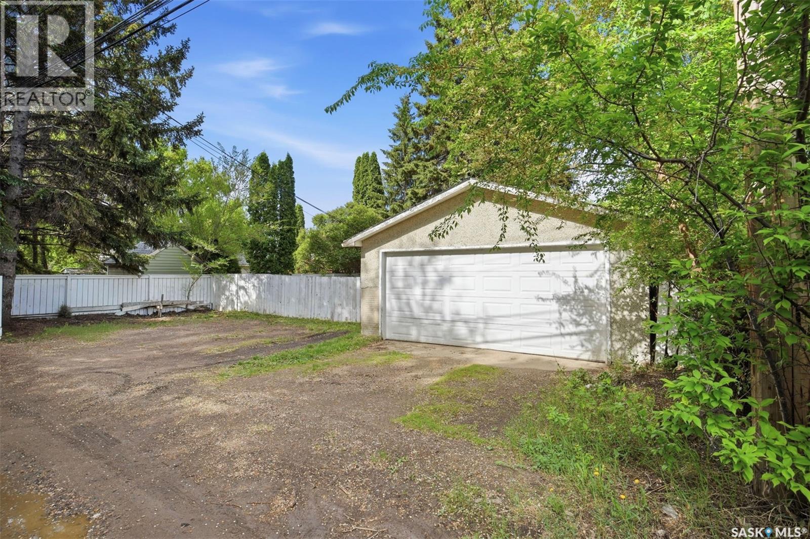 2019 Louise AVENUE - 30
