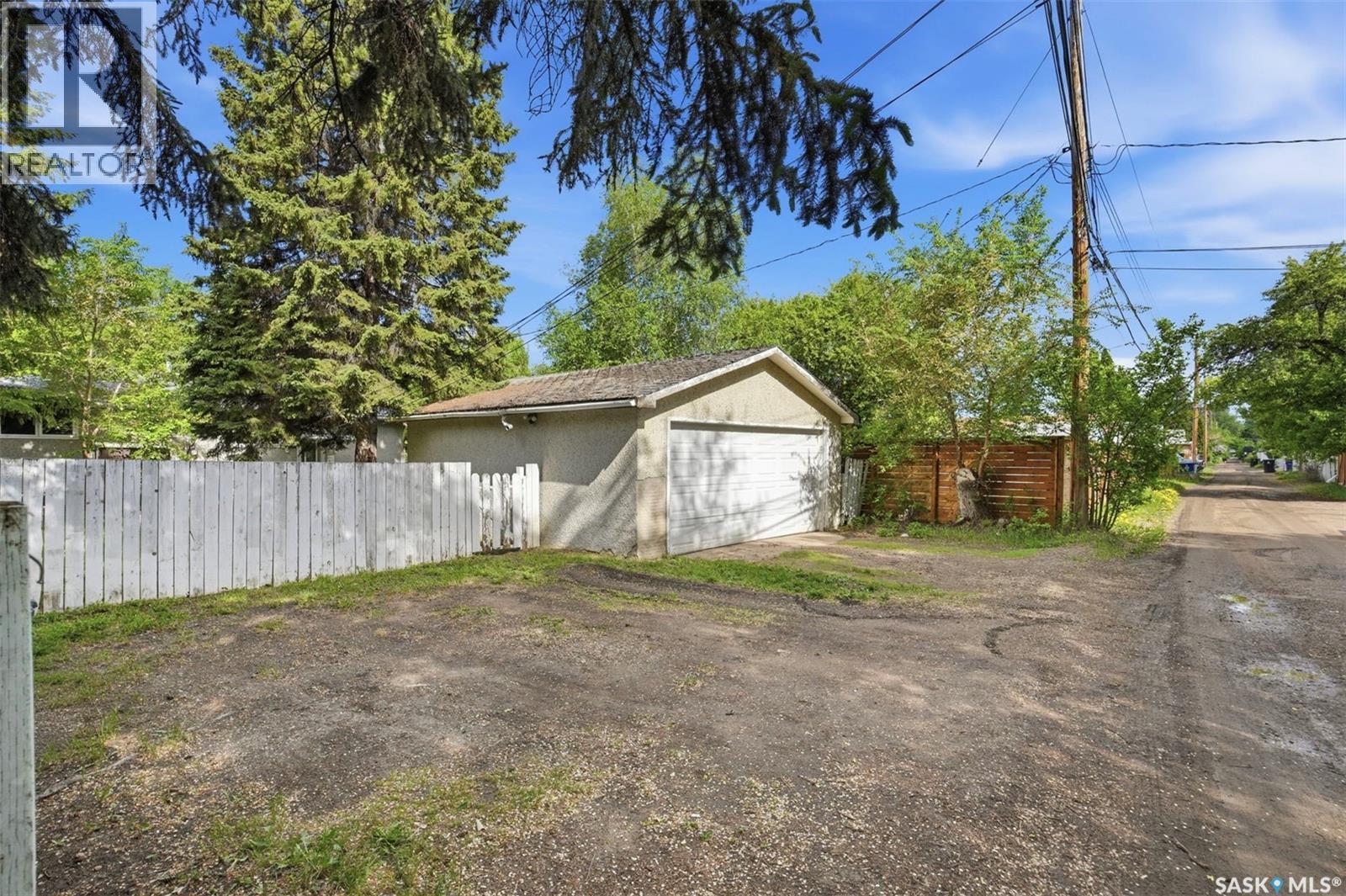 2019 Louise AVENUE - 31