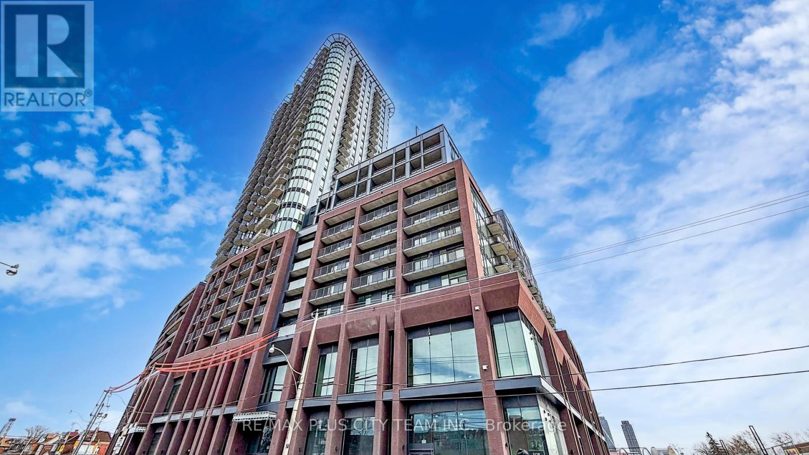 Listing photo of 802 - 1185 DUPONT STREET