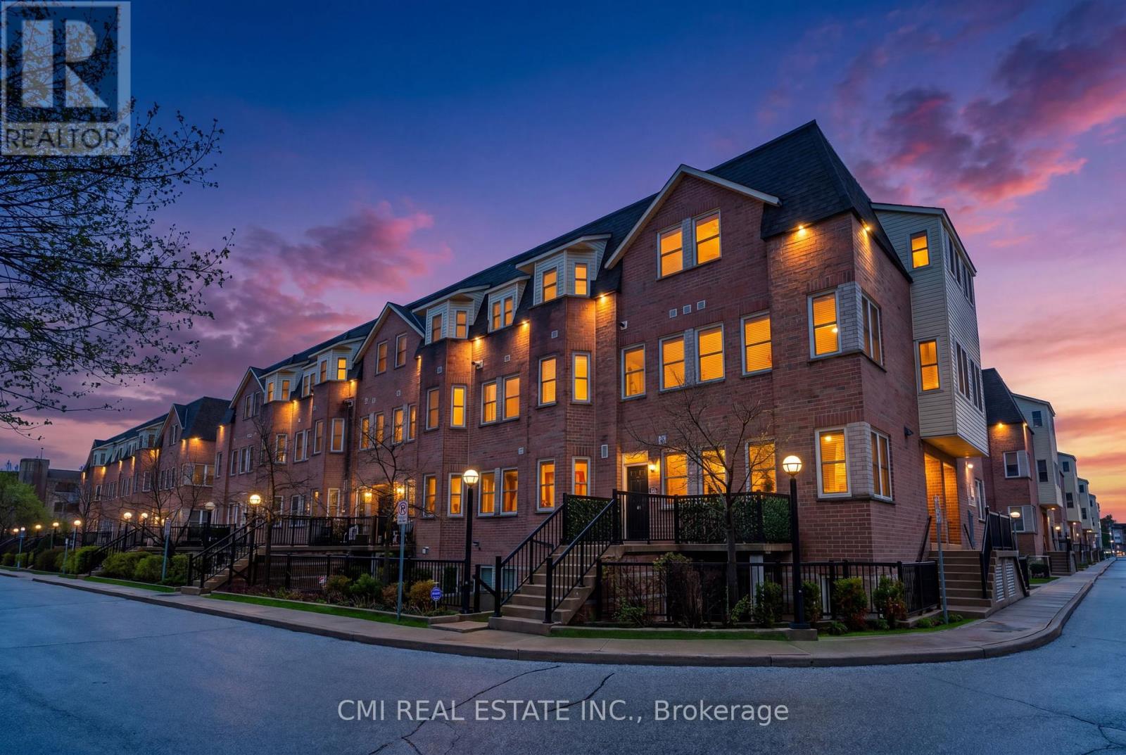 #164 760 LAWRENCE AVENUE W - 1
