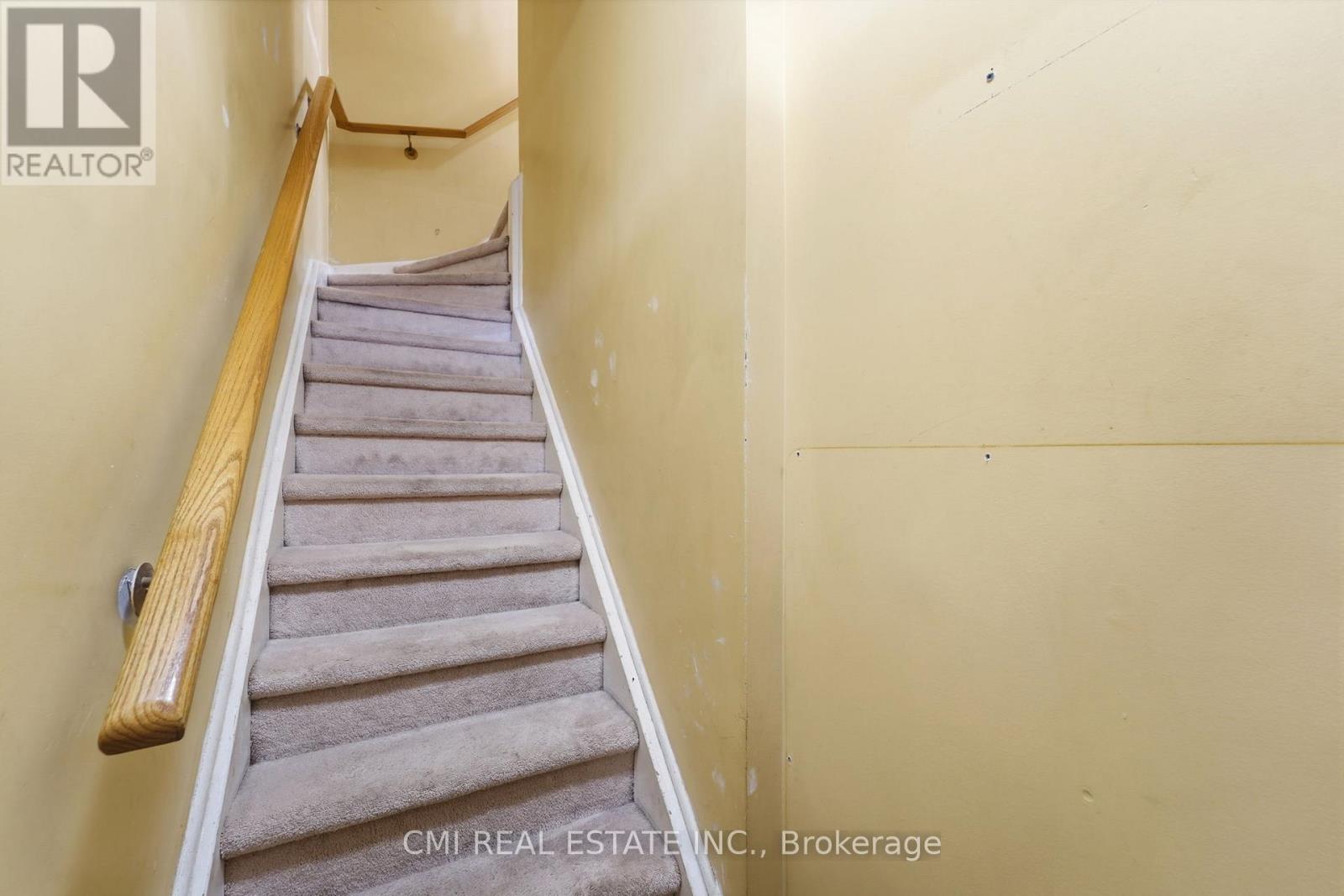 #164 760 LAWRENCE AVENUE W - 17