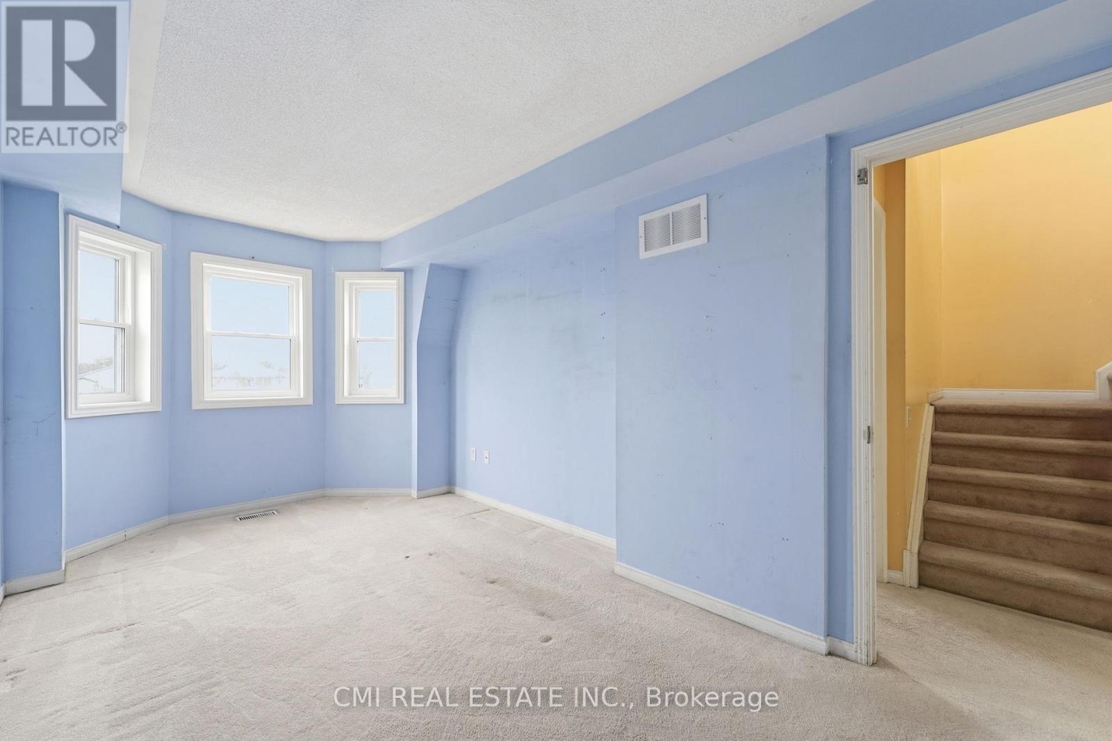 #164 760 LAWRENCE AVENUE W - 21
