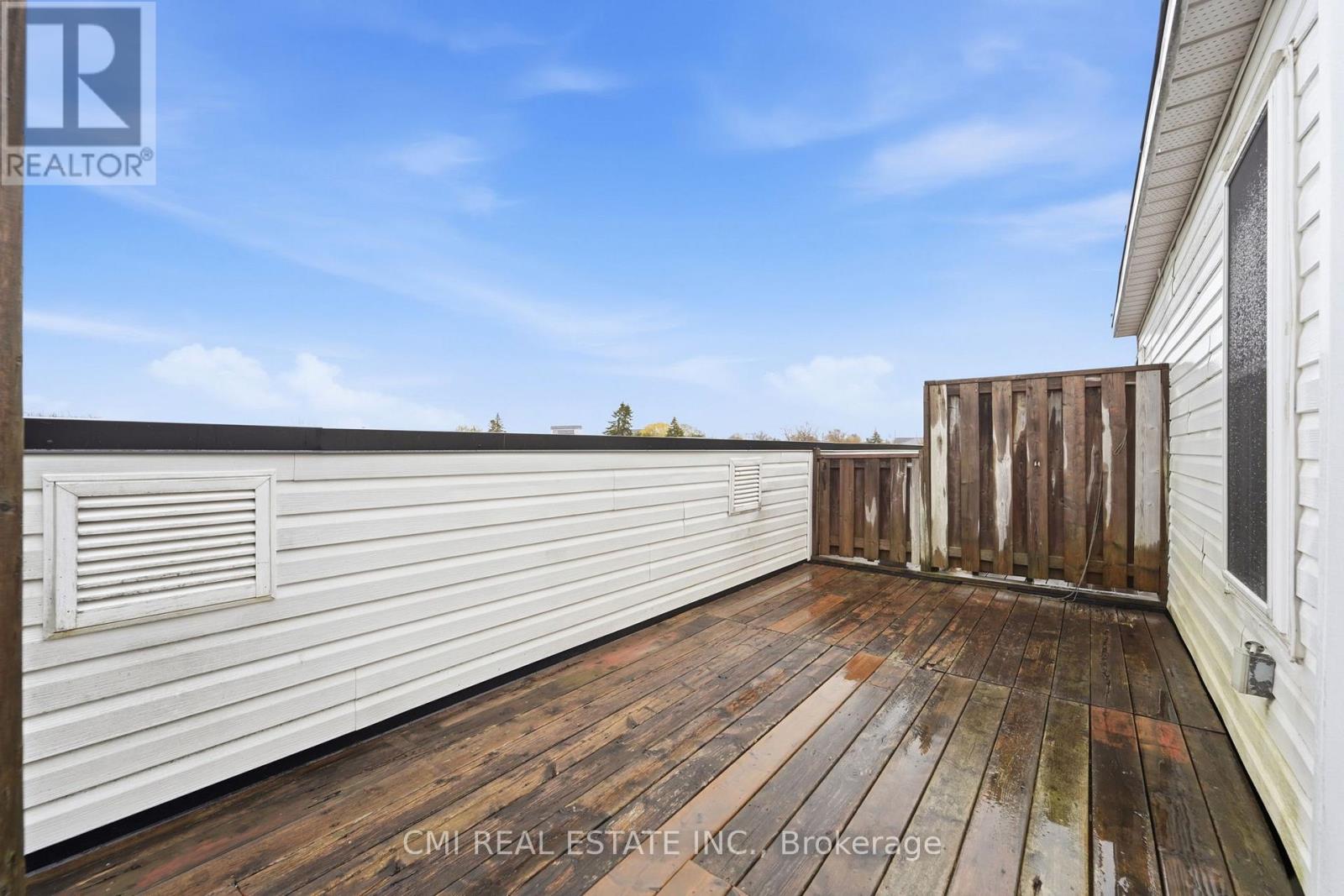#164 760 LAWRENCE AVENUE W - 36