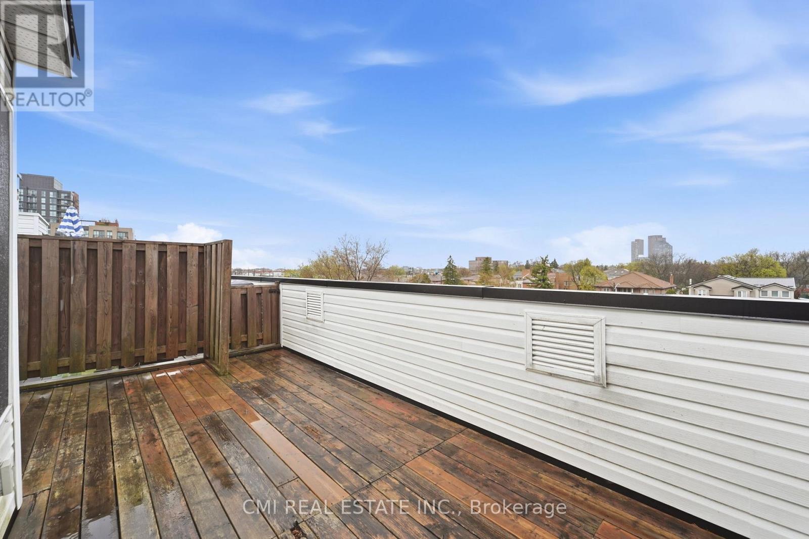 #164 760 LAWRENCE AVENUE W - 38