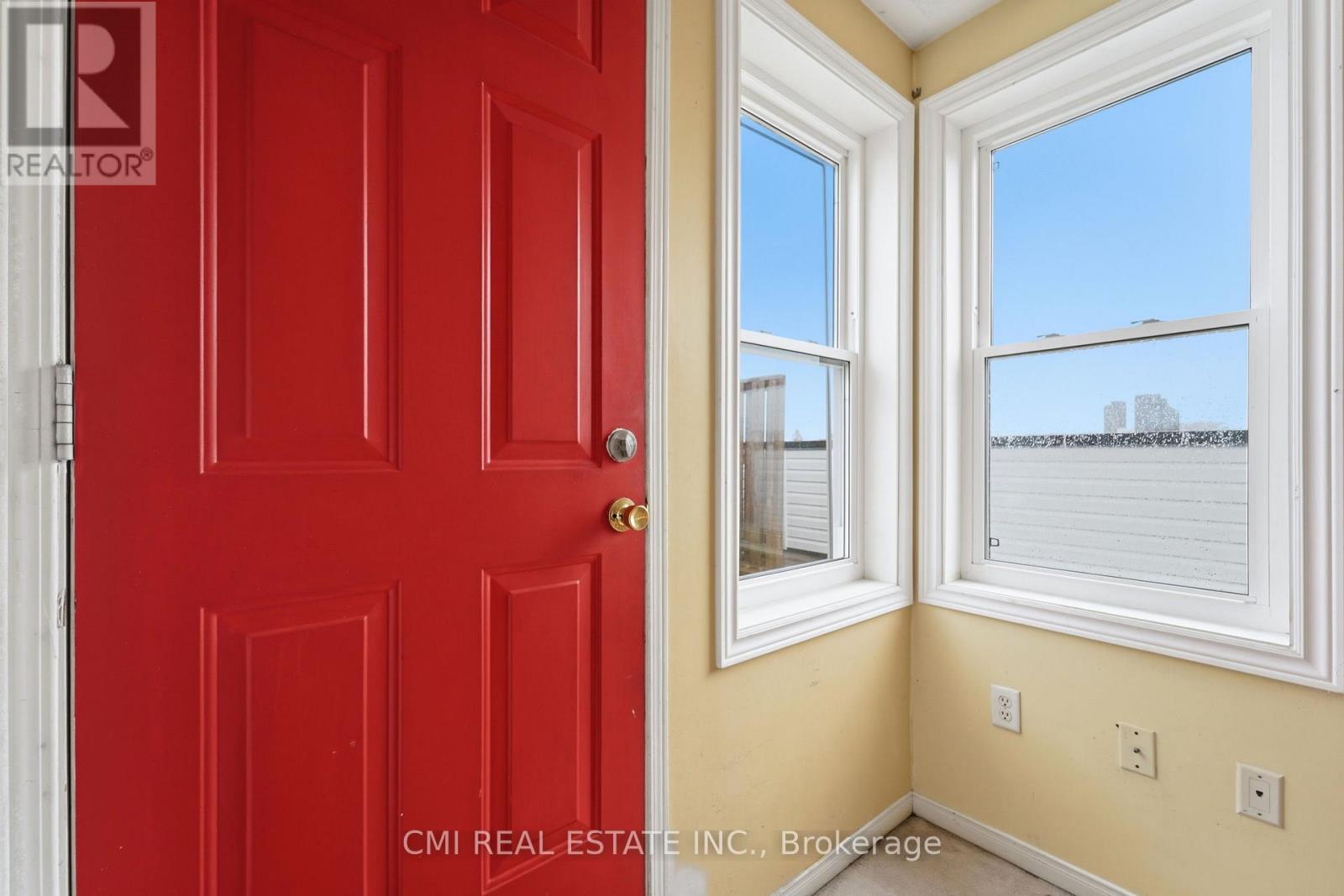#164 760 LAWRENCE AVENUE W - 6