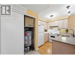 164 - 760 Lawrence Avenue W, Toronto, ON M6A3E7 Photo 10