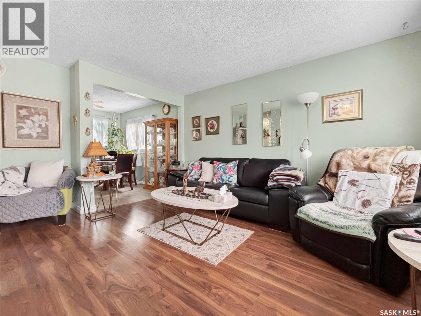 714 S AVENUE N - 5