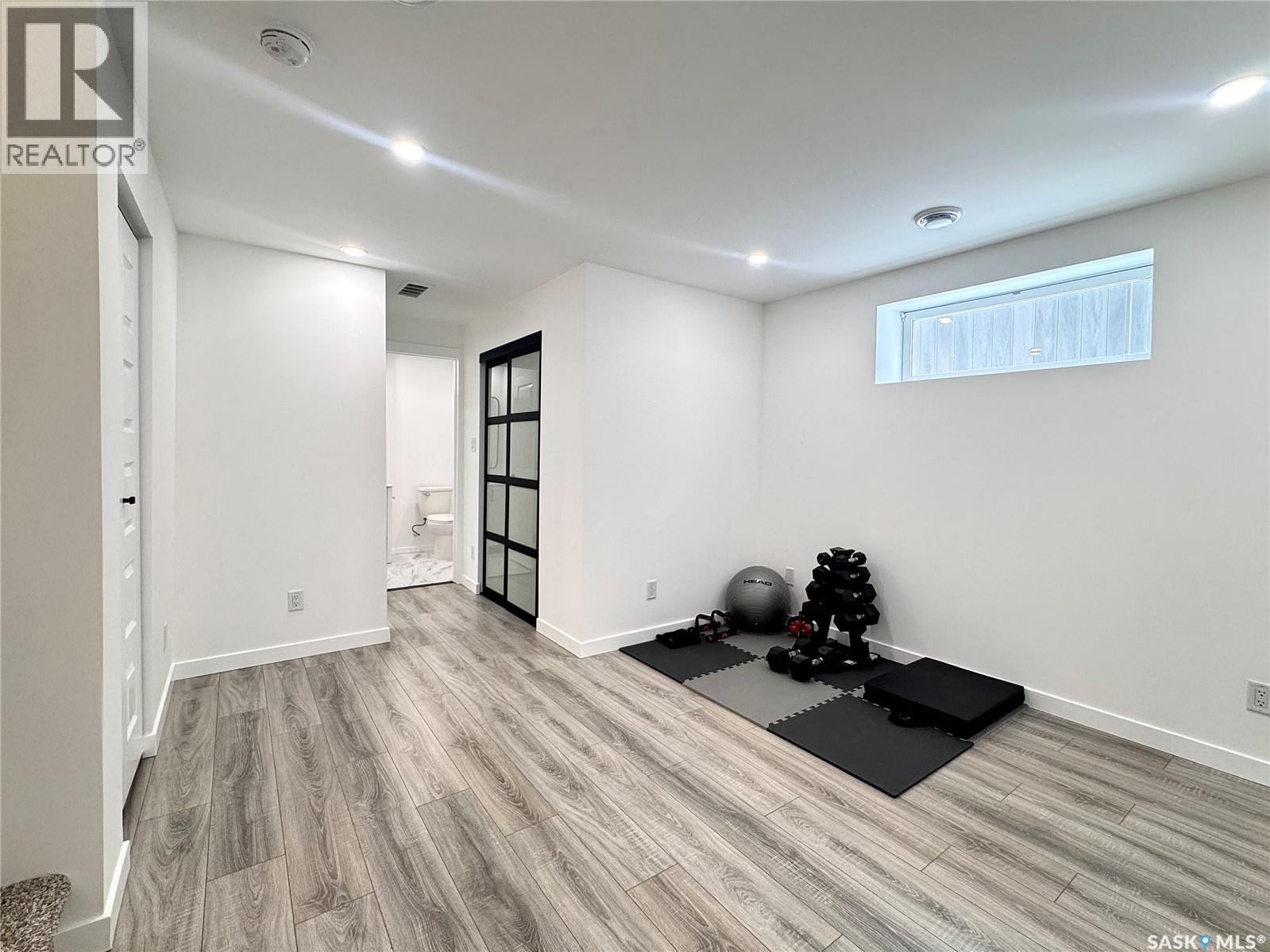 7937 Flax AVENUE - 19