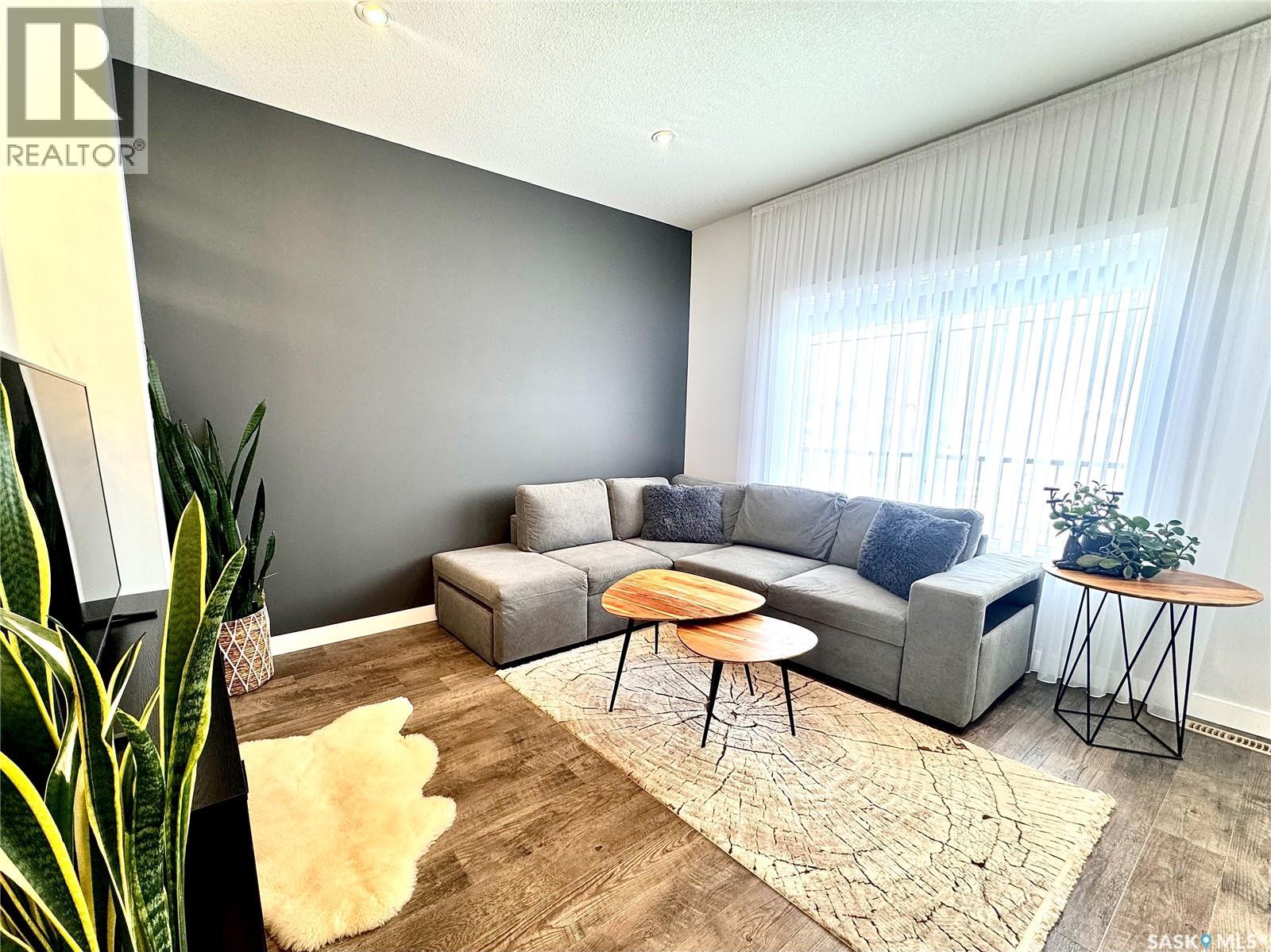 7937 Flax AVENUE - Image 3