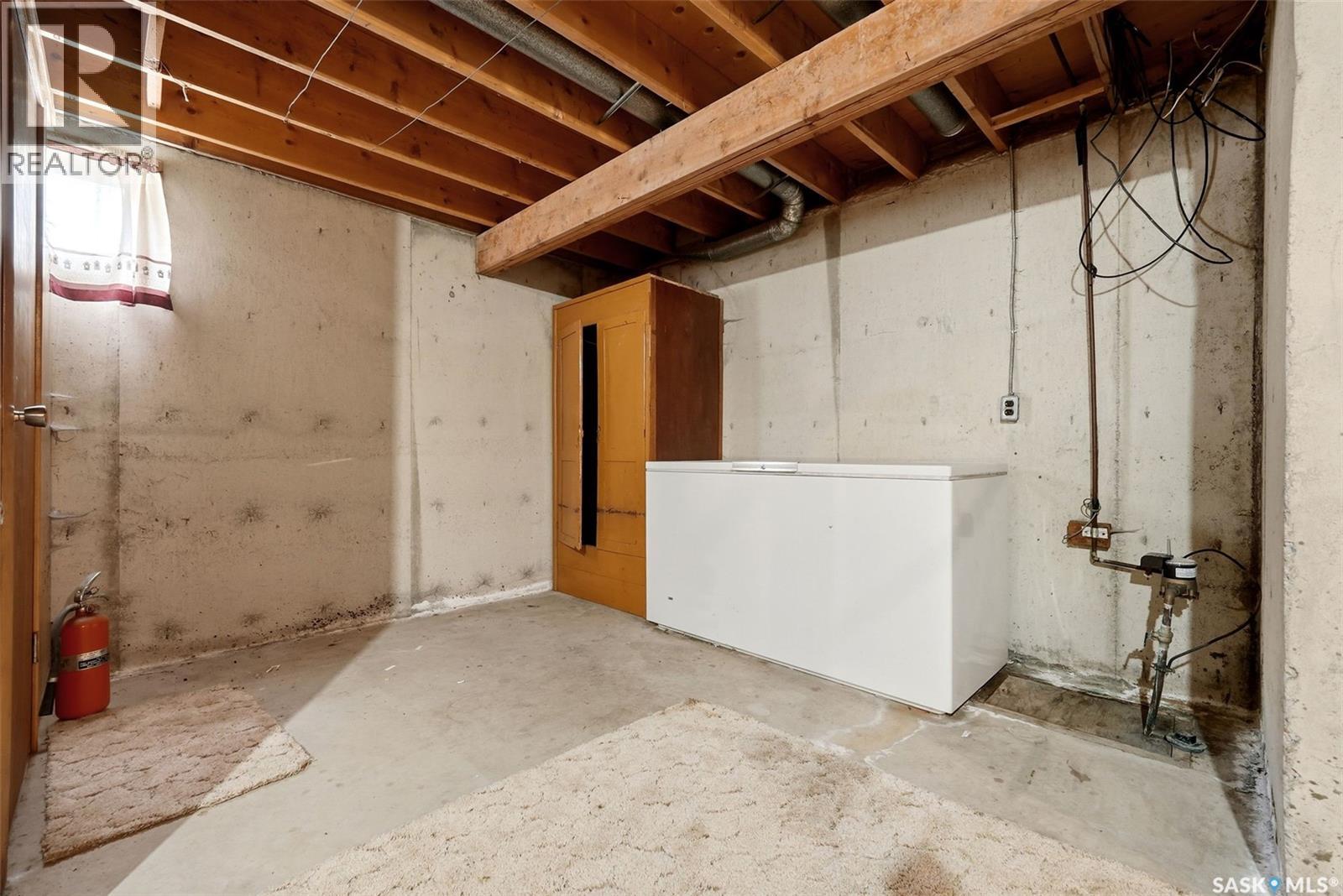 204 1st AVENUE — photo 29