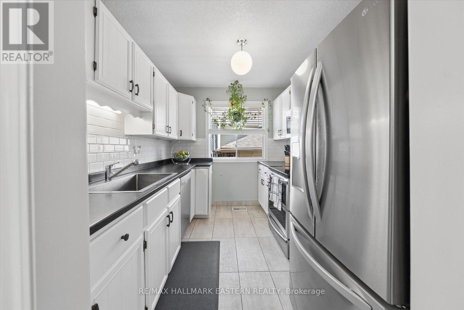 2538 FOXMEADOW ROAD - 10
