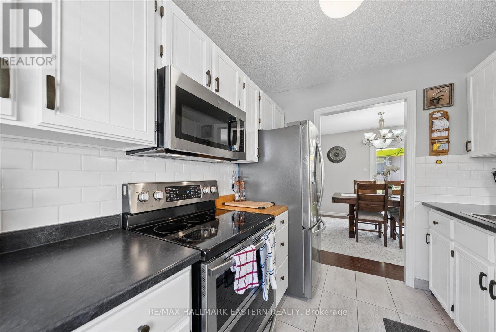 2538 FOXMEADOW ROAD - 9