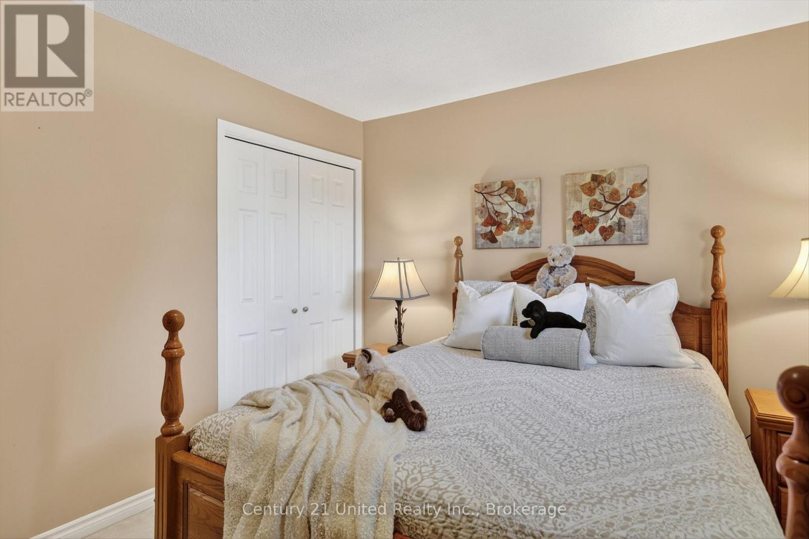 1190 NUFOREST DRIVE - 22