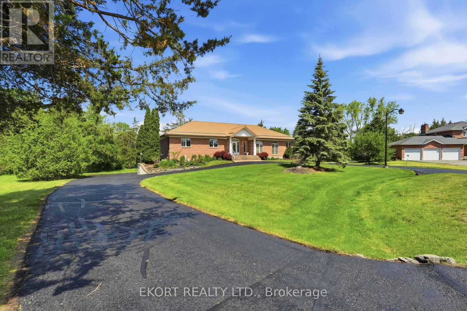 53 O'NEILL DRIVE - 3