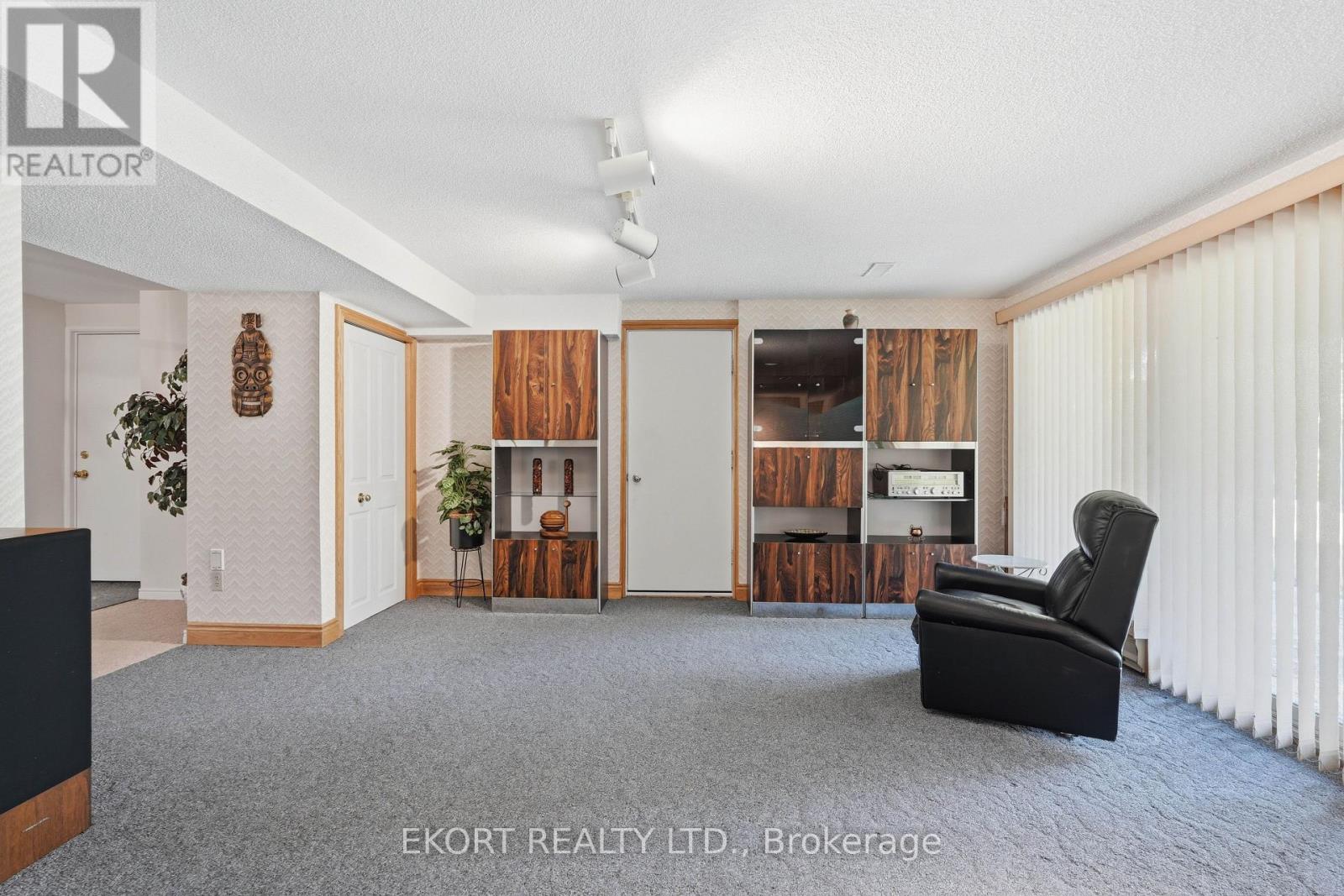 53 O'NEILL DRIVE - 31