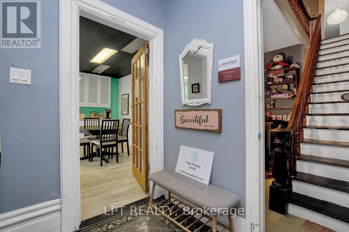 Retail for Sale in Ottawa – 8197 VICTORIA STREET, Ottawa – MLS# X13234654 - Image 15