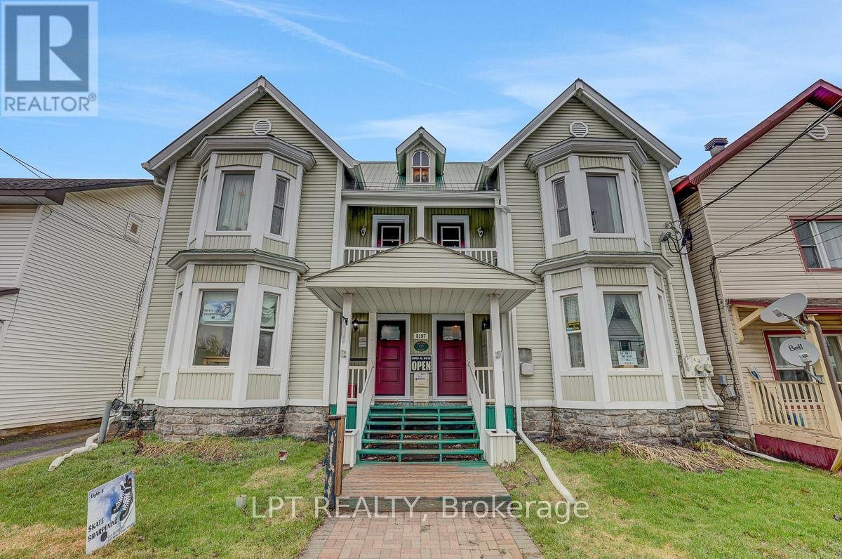 8197 VICTORIA STREET - 1