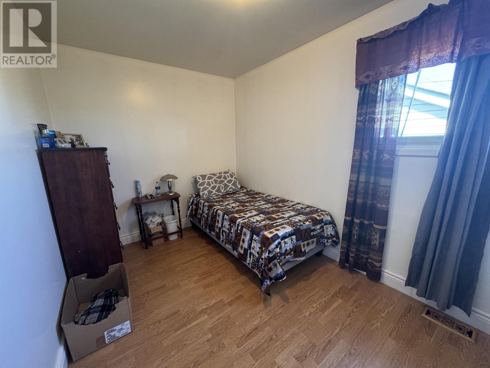 3 Falcon Drive - 13