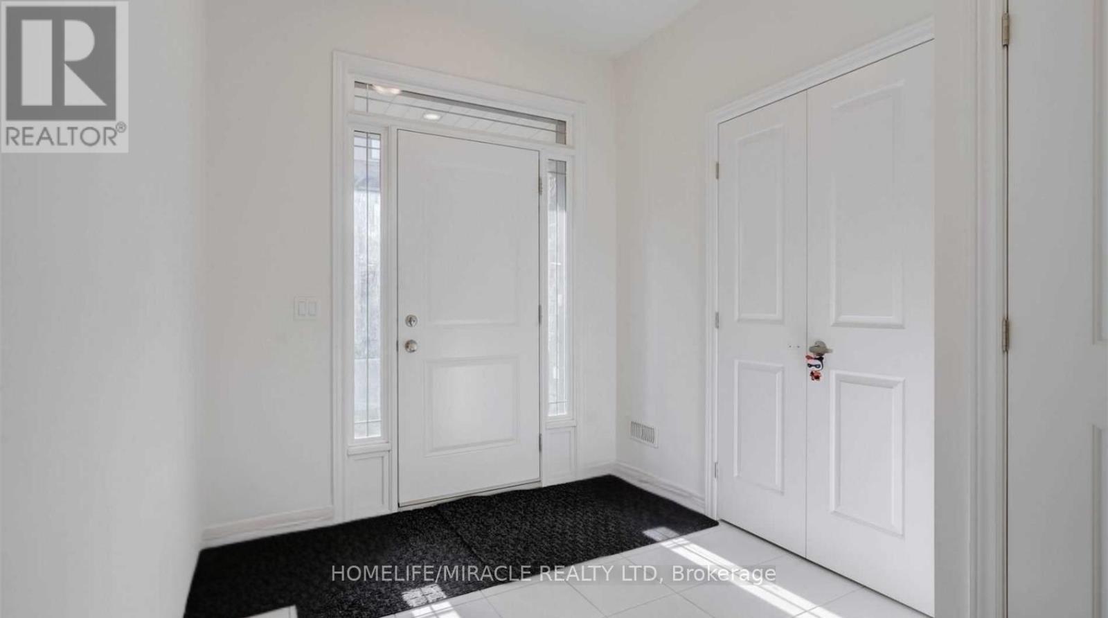 #132 77 DIANA AVENUE - 5