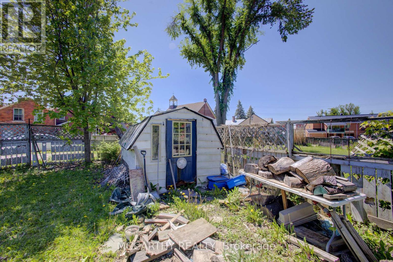 171 OWEN SOUND STREET - 24
