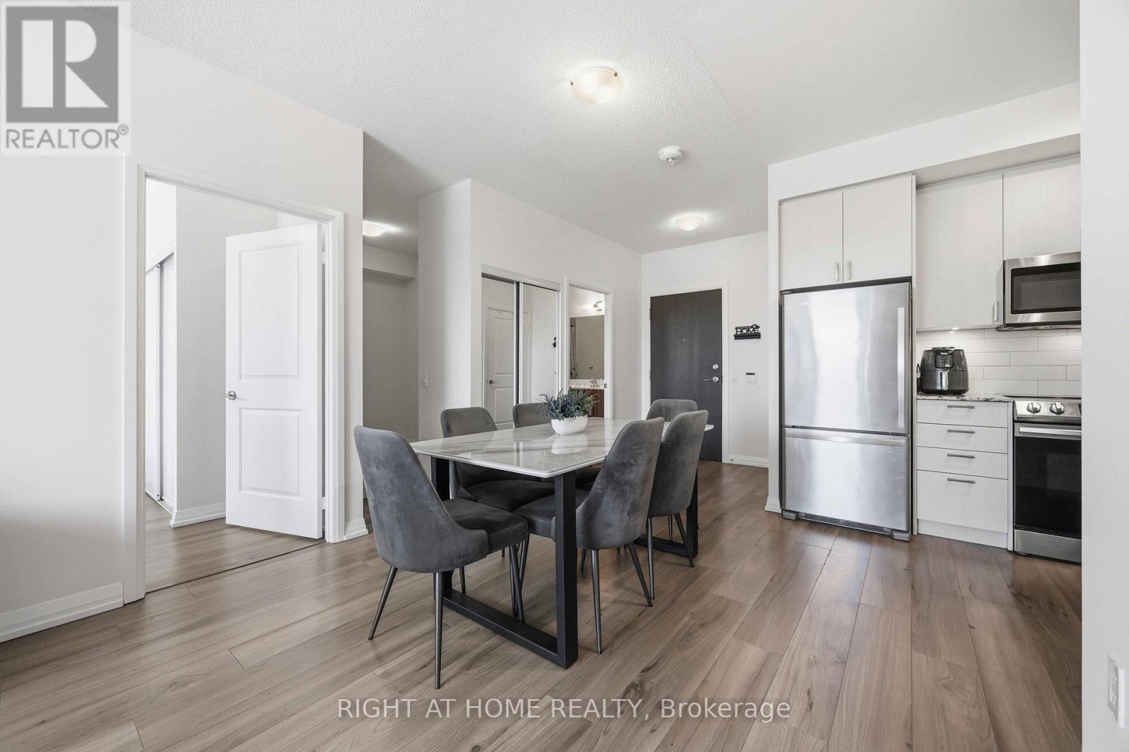 #458 60 ANN OREILLY ROAD - 14