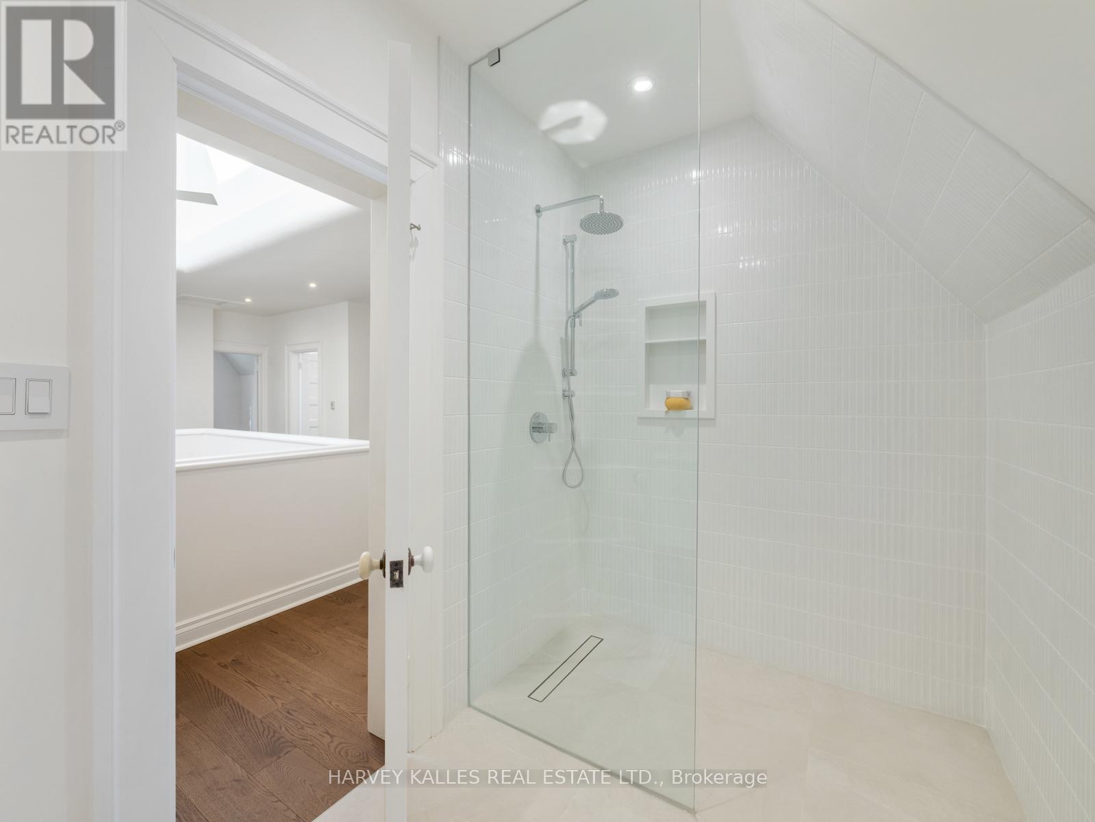 90 OLD FOREST HILL ROAD - 26