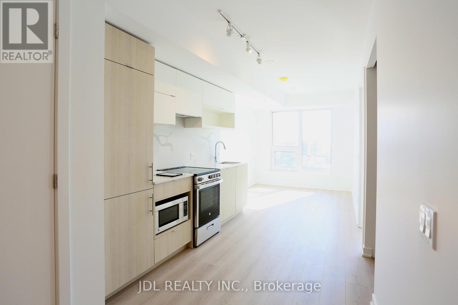 Listing photo of 1808 - 100 QUEEN STREET E