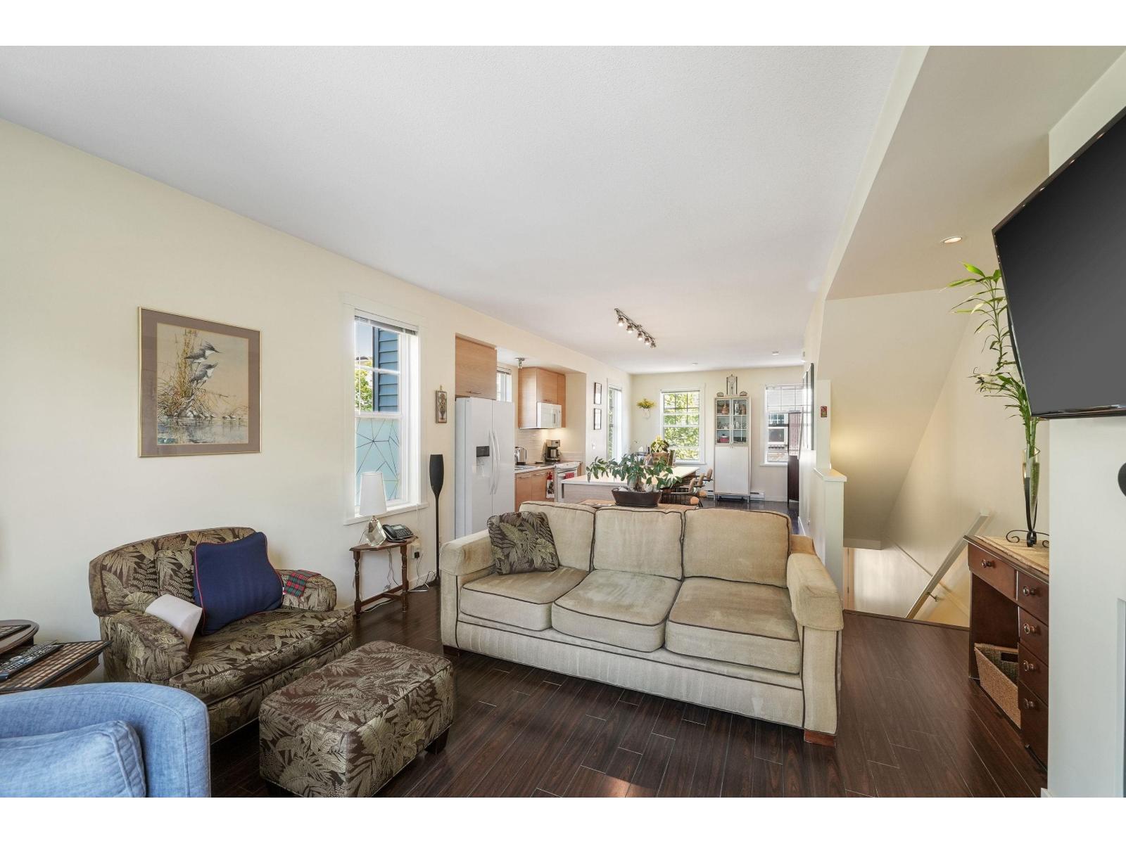 2 Bed, 2 Bath Townhouse for Sale in Surrey – 91 18983 72A AVENUE, Surrey – MLS# R3131464 - Image 5