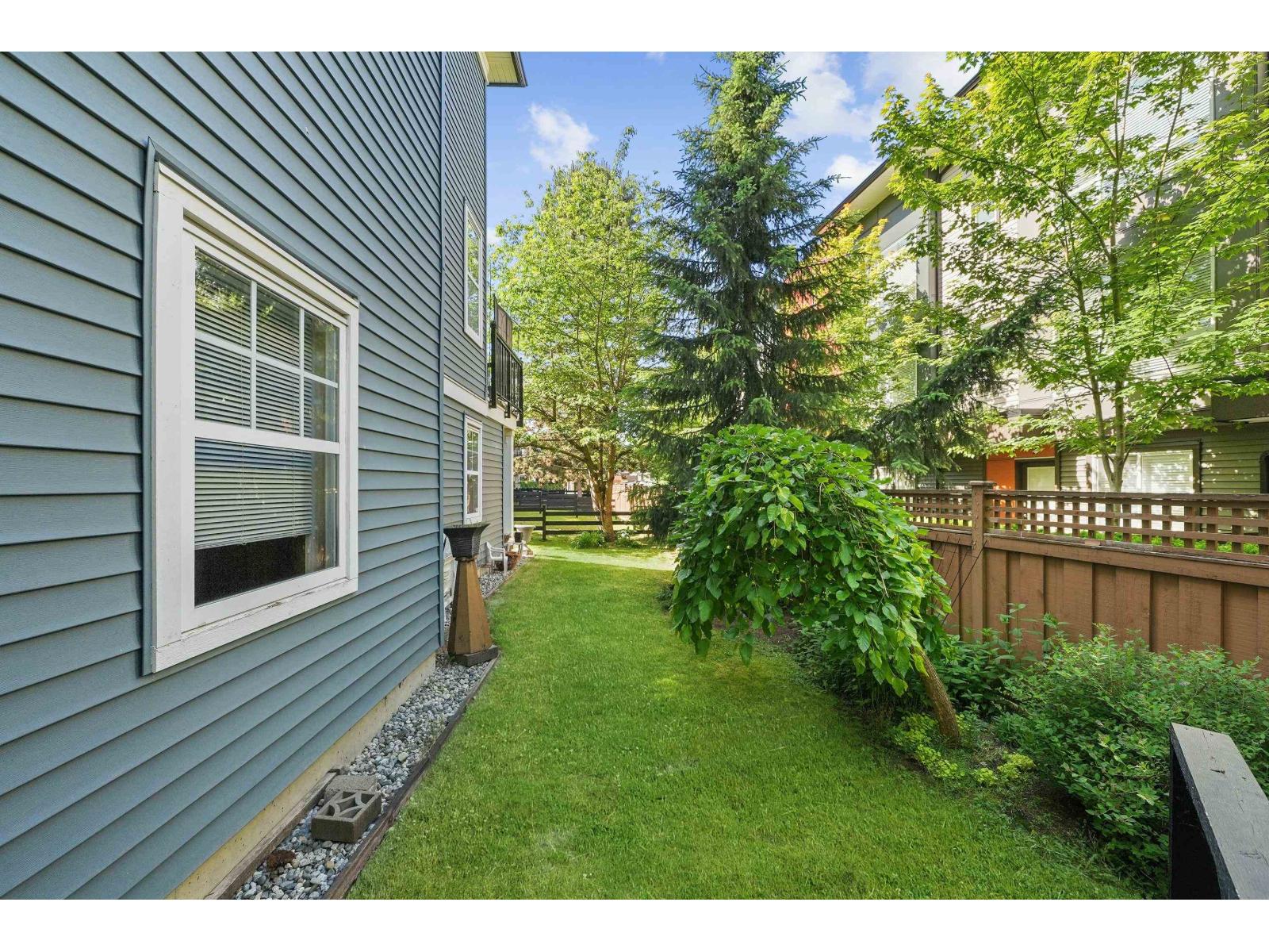 2 Bed, 2 Bath Townhouse for Sale in Surrey – 91 18983 72A AVENUE, Surrey – MLS# R3131464 - Image 21