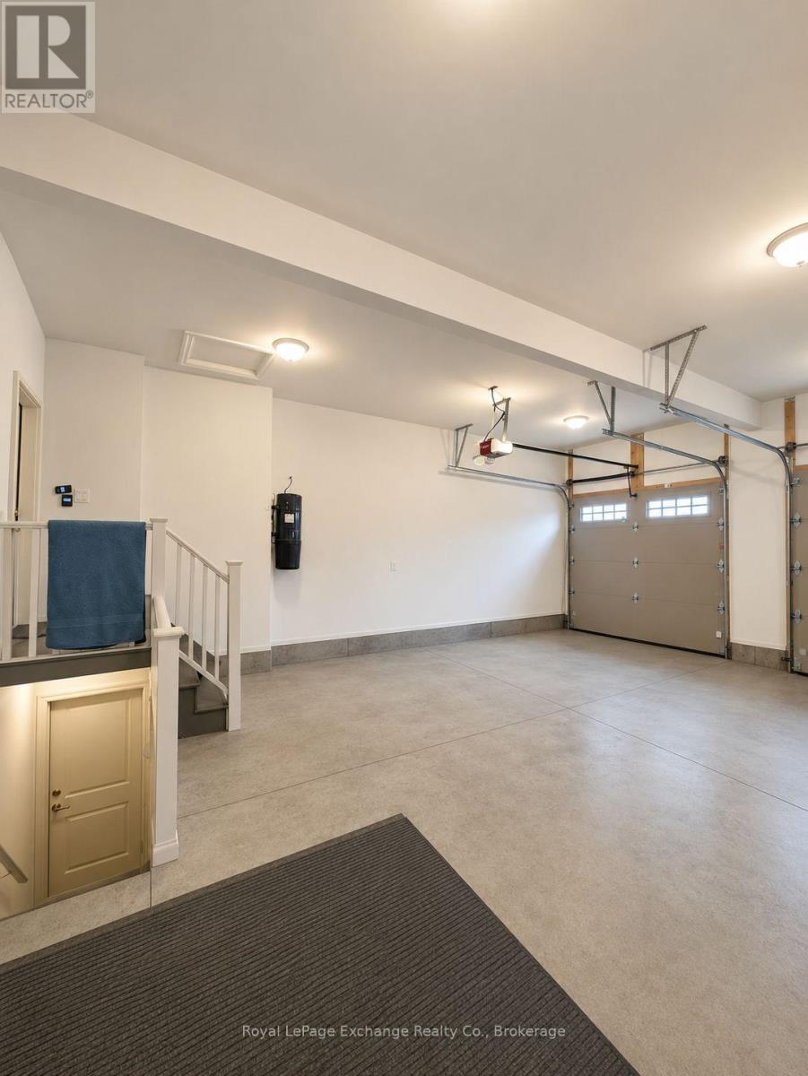 56 CHESLEY STREET - 38