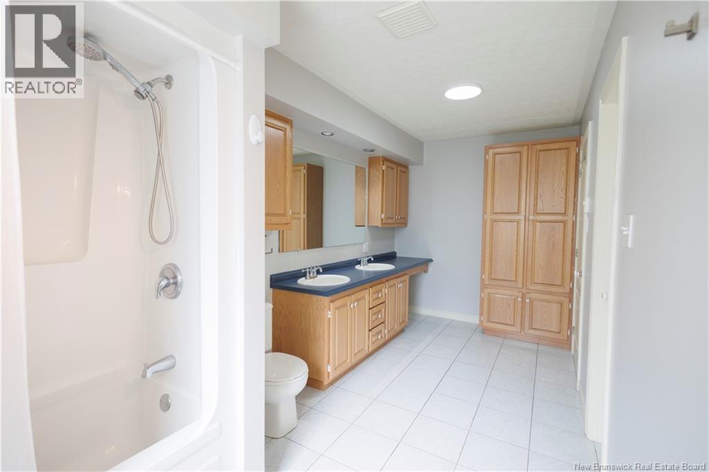 90 Nowlan Street - 41