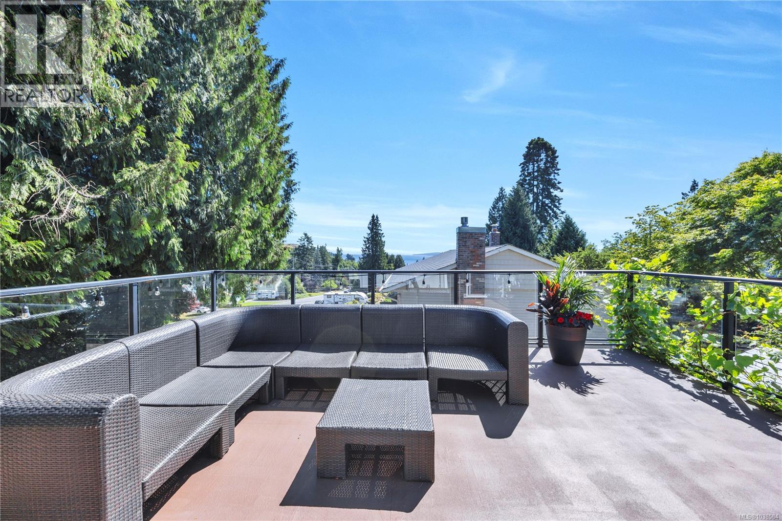 1860 Bay St, Nanaimo