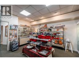 223 Christina Street North, Sarnia, ON N7T5V1 Photo 15