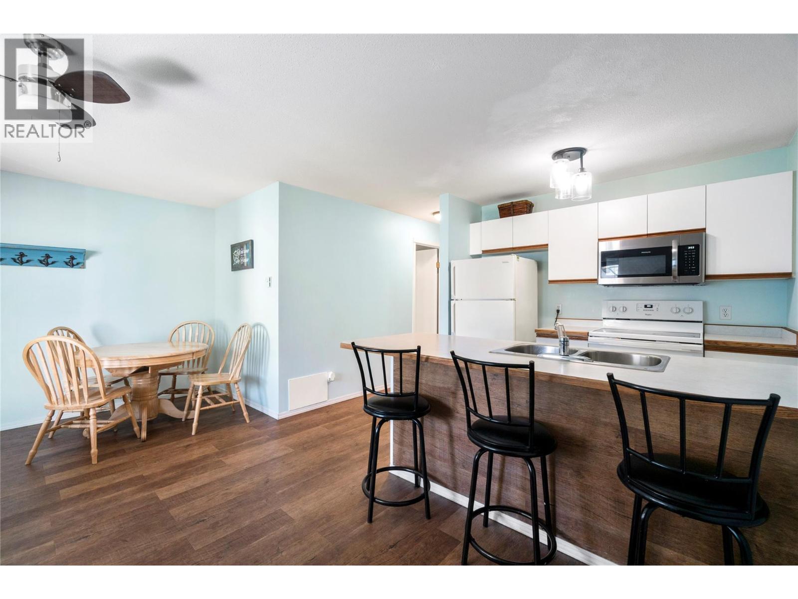 #243 213 White Pine Crescent - 21