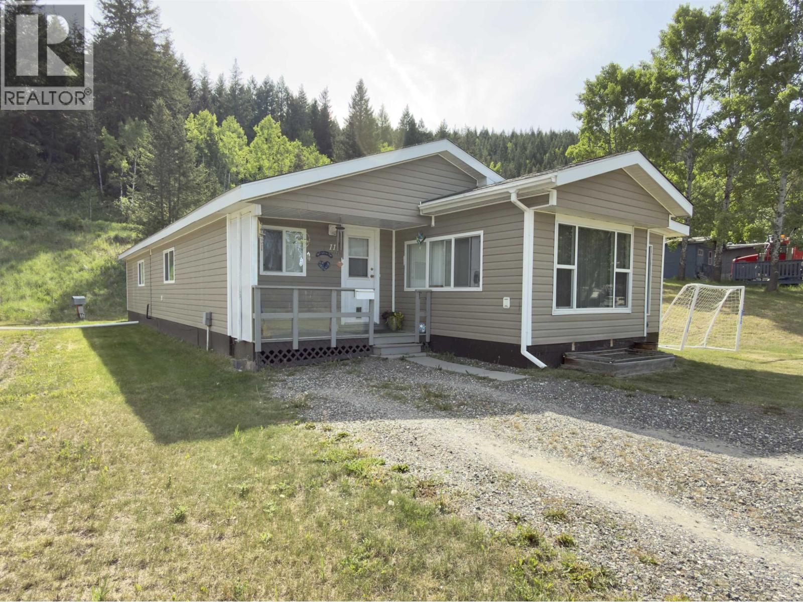#11 2725 DUBOIS ROAD - 3
