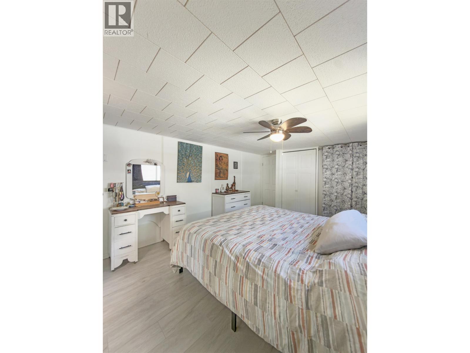 #11 2725 DUBOIS ROAD - 28