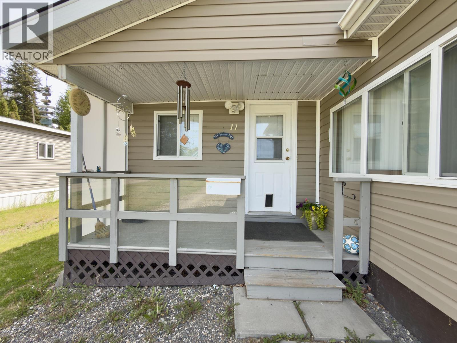 #11 2725 DUBOIS ROAD - 8