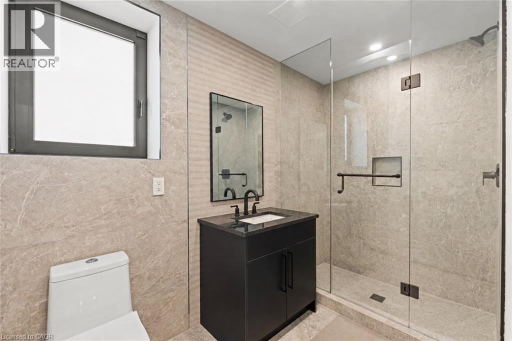 56 KENMIR Avenue - 43