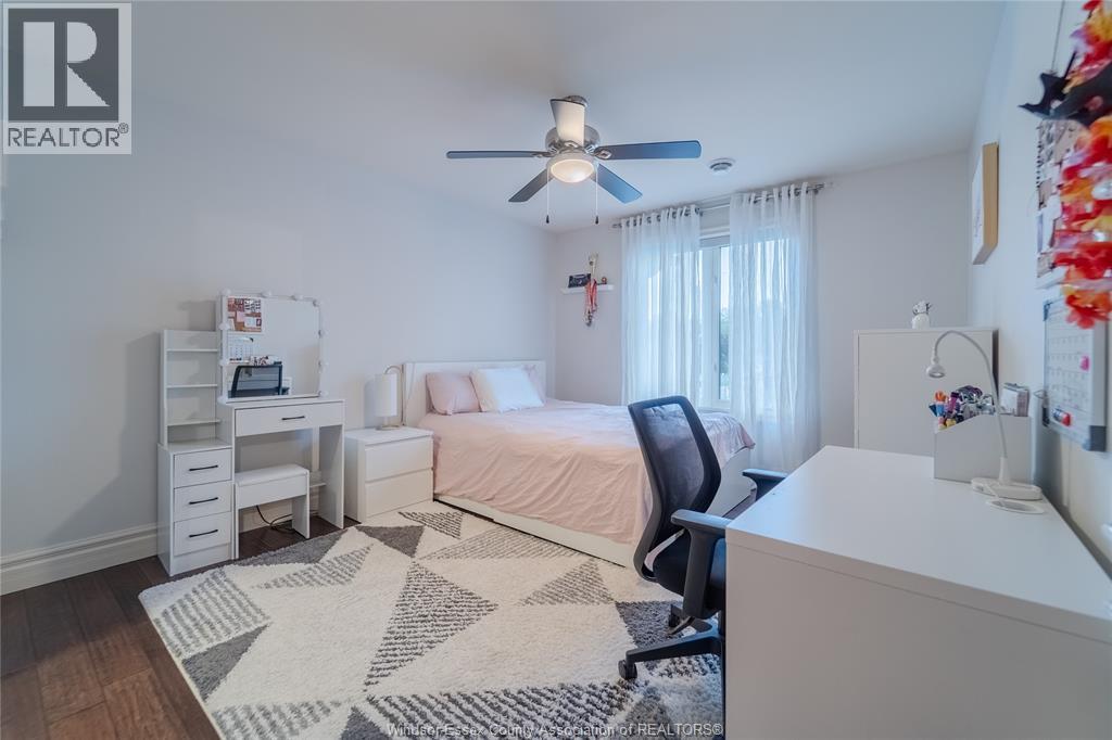 625 North Talbot ROAD - 16