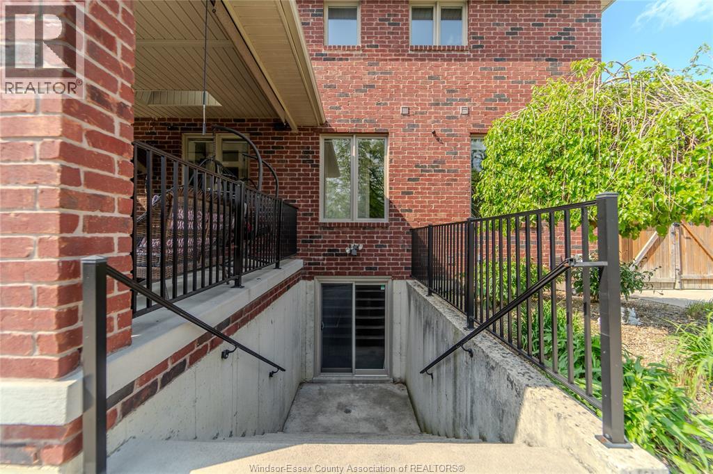 625 North Talbot ROAD - 34