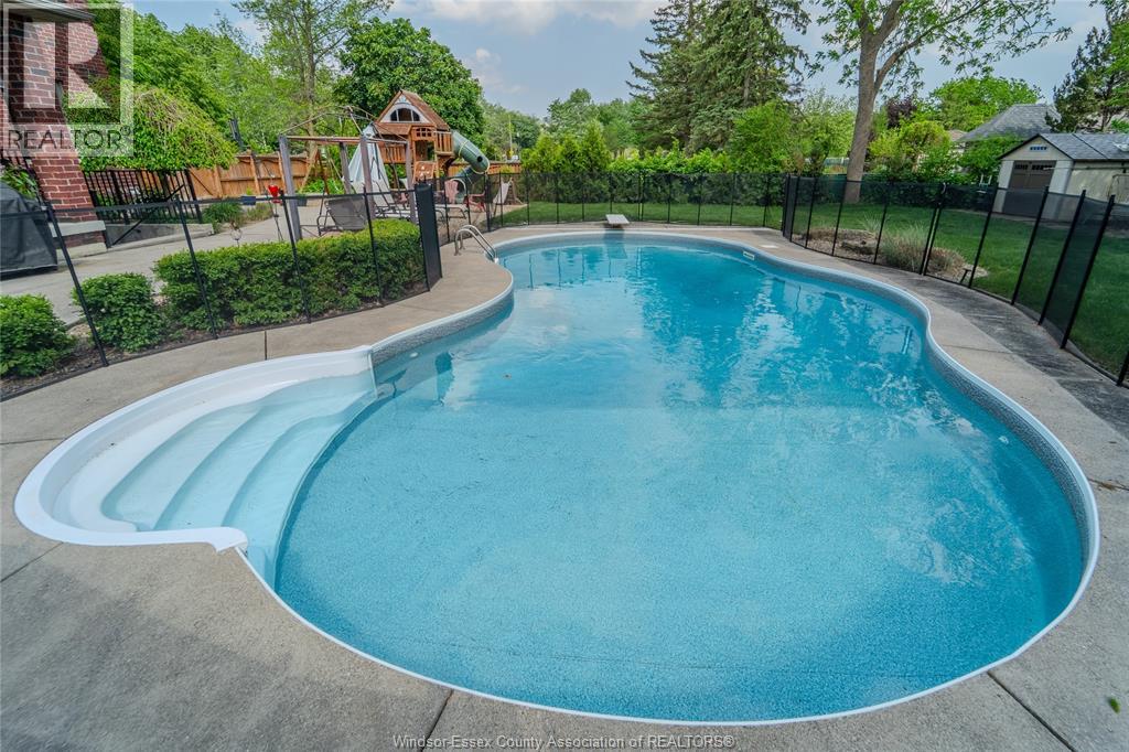 625 North Talbot ROAD - 37