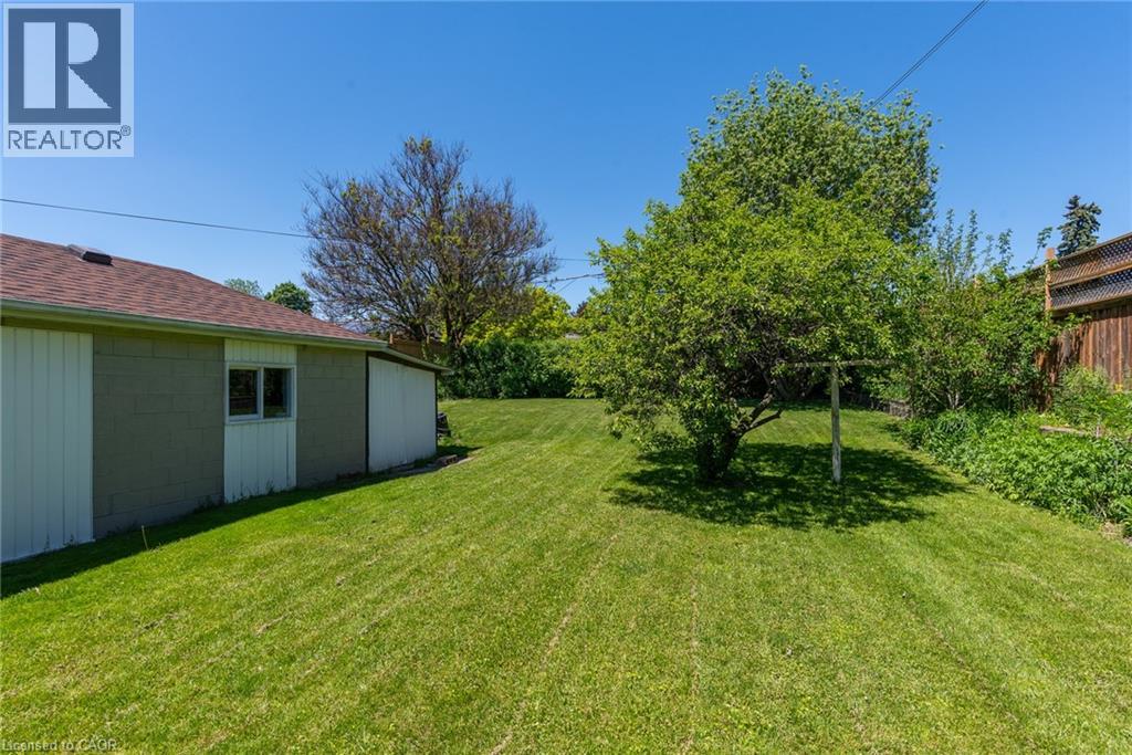 93 PLYMOUTH Road - 40