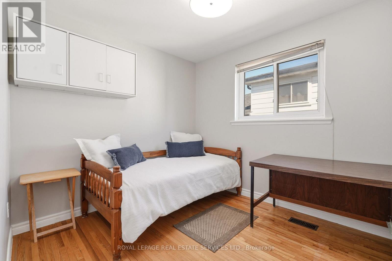 3454 OAKGLADE CRESCENT - 20
